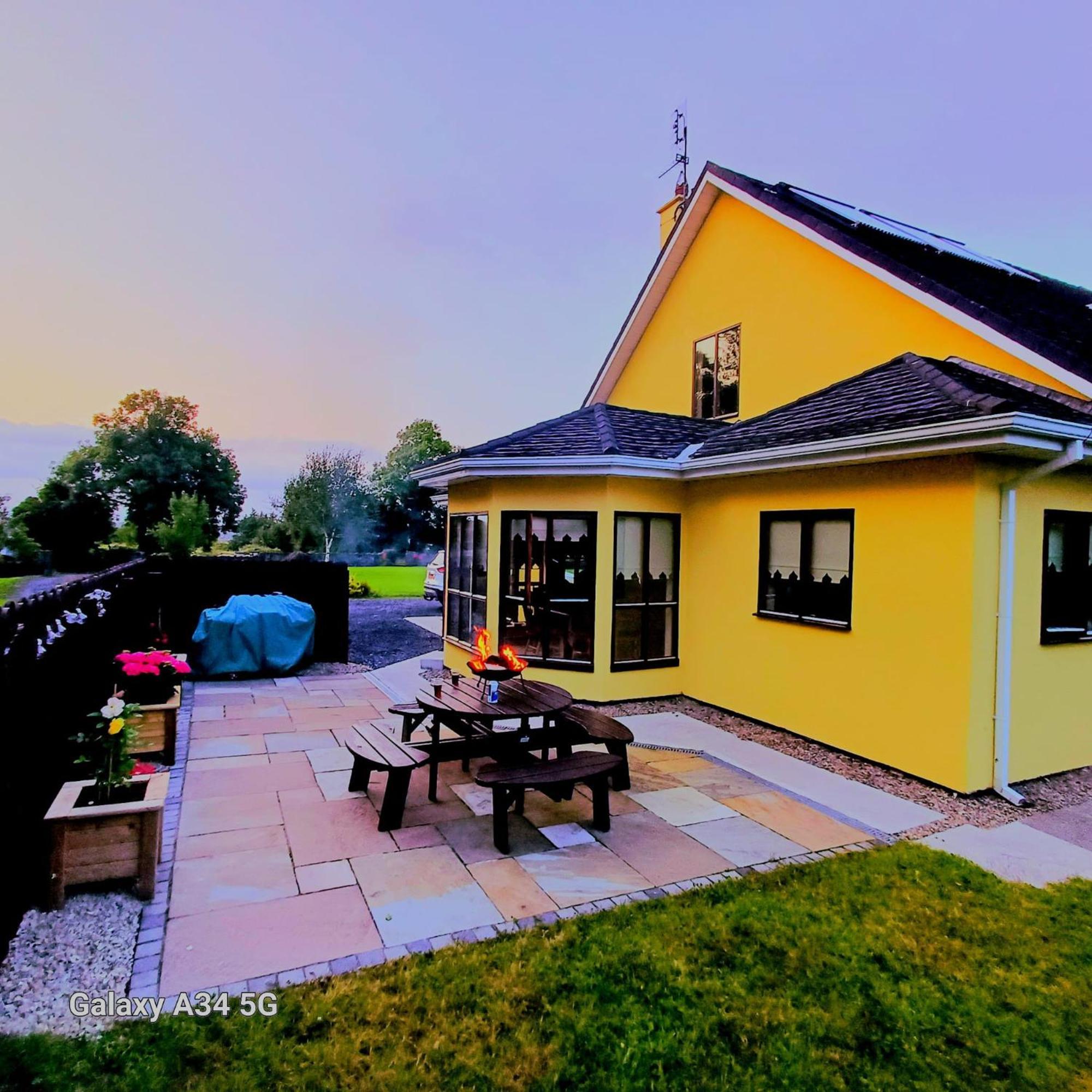 ווסטפורט Yellow House מראה חיצוני תמונה